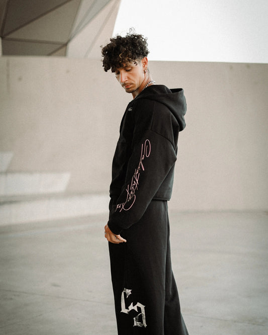 Essential Hoodie Black